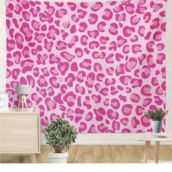 Tapestries Pink Leopard - Picture 1 of 7